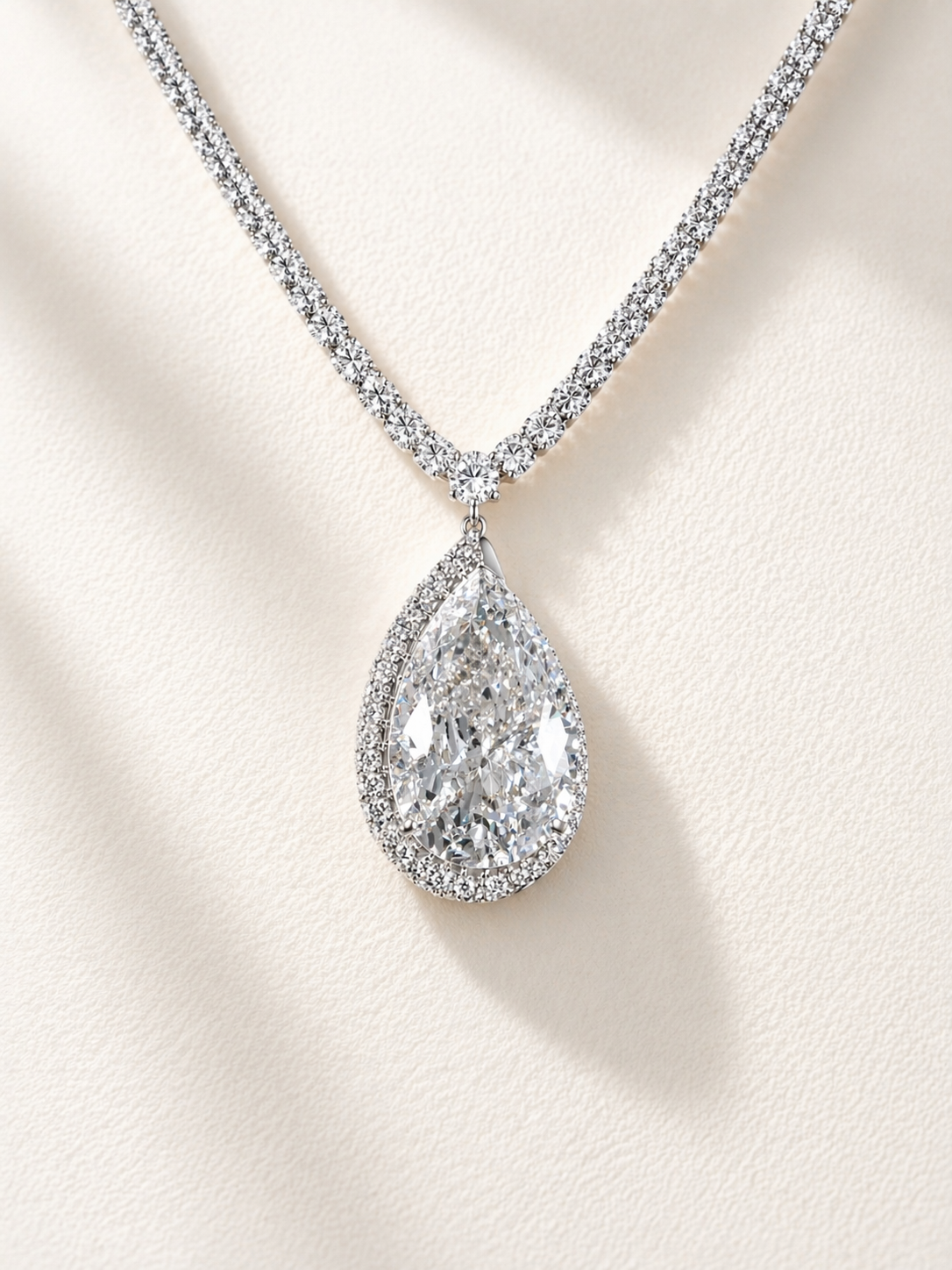 High Jewelry Pendant